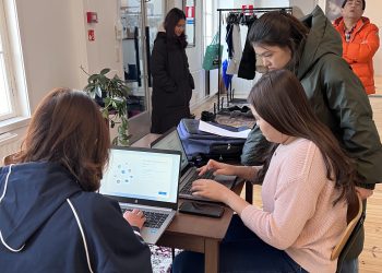 ဘာအဝဲဇၞော်တန်သၠုင်ဍုင်ဝှေန်လာန် အပ်ပြာပ်ကောန်ဗျူတာကုကွးဘာမန်စိုပ်တၟိ