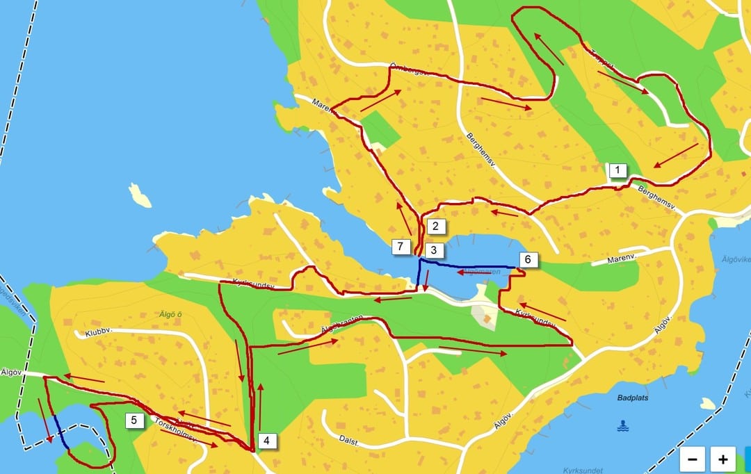 Hej på er,
Med bara 10 dagar kvar måste vi erkänna att det börjar bli lite pirrigt. Det är många pusselbitar som ska falla på plats och vi vill såklart att loppet ska bli bra för er alla som kommer. Denna veckan börjar vi skicka ut Tävlings PM till de av er som anmält sig och vi kommer även publicera det på vår hemsida närmare inpå tävlingen.
Vi har fortsatt 27 platser kvar innan det är smockfullt så om du är lite sugen är det bara att hänga på.
Bilden visar den semifasta banan som vi har på Älgö och den överensstämmer till 75% med tävlingsbanan om ni vill känna lite på dagsformen. Vi har sett att vissa skyltar har fått fötter så det är en bra idé att läsa in sig på kartan innan ni ger ut.