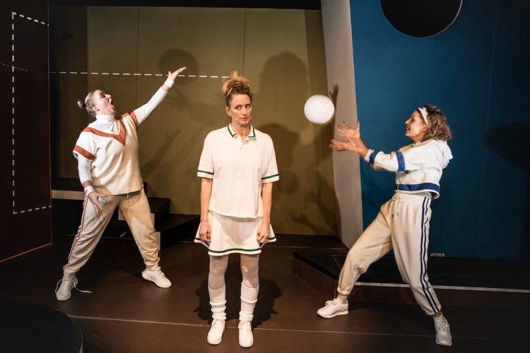 Hvor svært kan det være - Teater Hund og Co