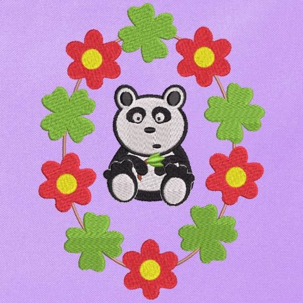 camée panda. Motif de broderie machine camée panda entouré de trèfles et de fleurs. cadre 10 x 10 / 13 x 18 /26 x 16. Formats des fichiers PES,CSD,EXP,HUS,SHV,VIP,XXX,DST,PCS,JEF,VP3,EMB… Téléchargement immédiat après votre paiement.