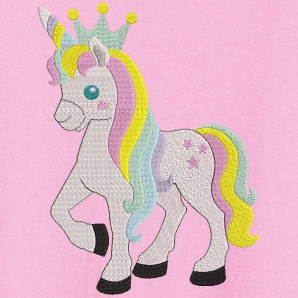 belle licorne avec sa couronne