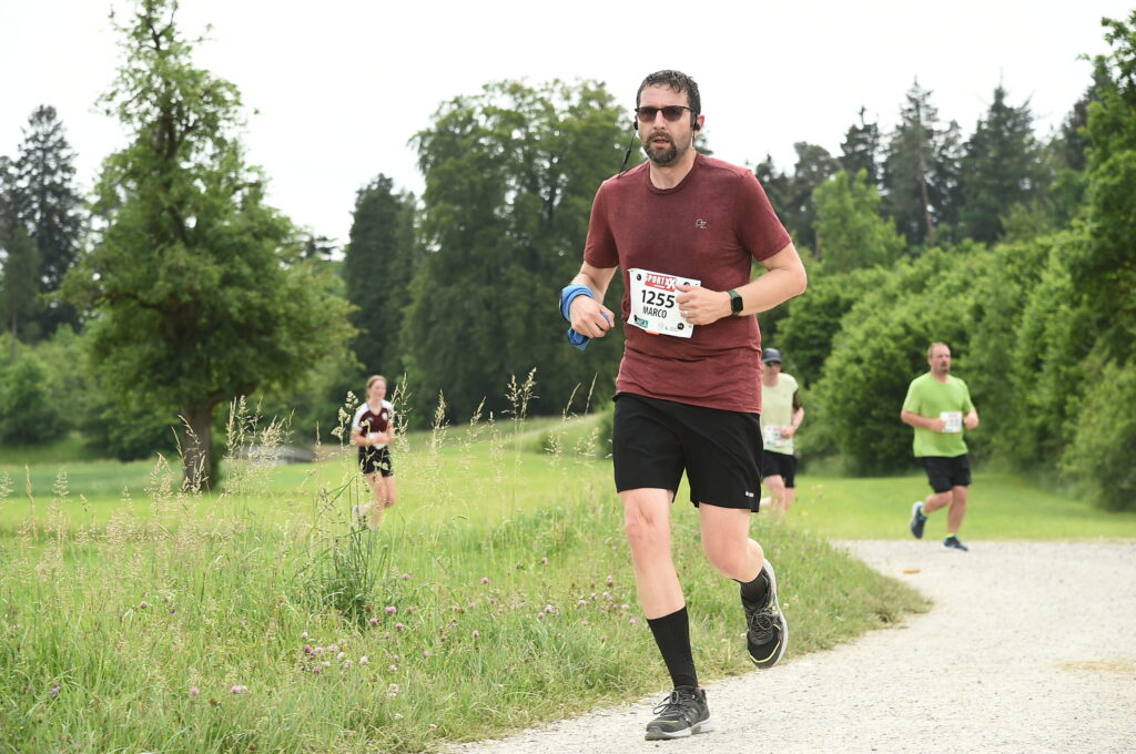 Me running the 10 km at Winterthur Marathon 2022
