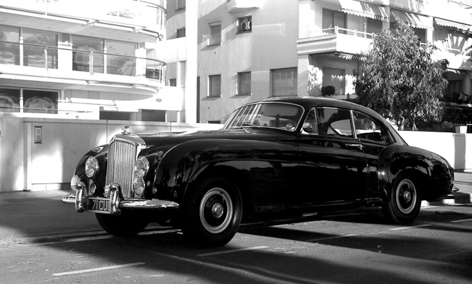 Bentley_SI_Continental_Fastback_Coupe_Mulliner-2