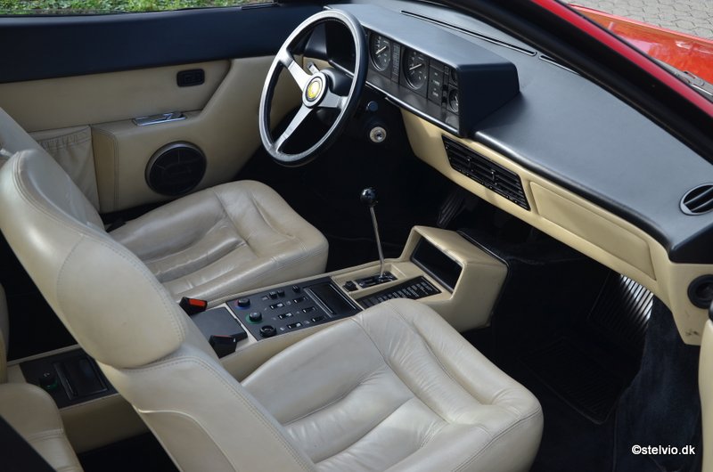 Ferrari Mondial