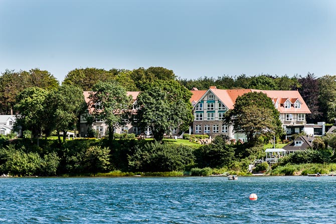 Billedtekst: Der er 180 graders havudsigt fra Alter Meierhof. Her går natur, wellness og gastronomi op i en højere enhed.