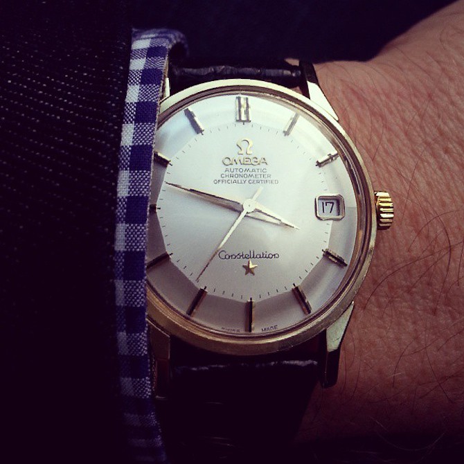 Rene Hyldig med en Omega Constellation