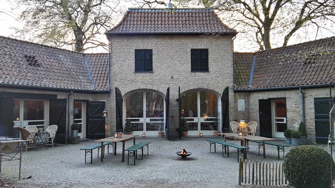 Den gamle garage