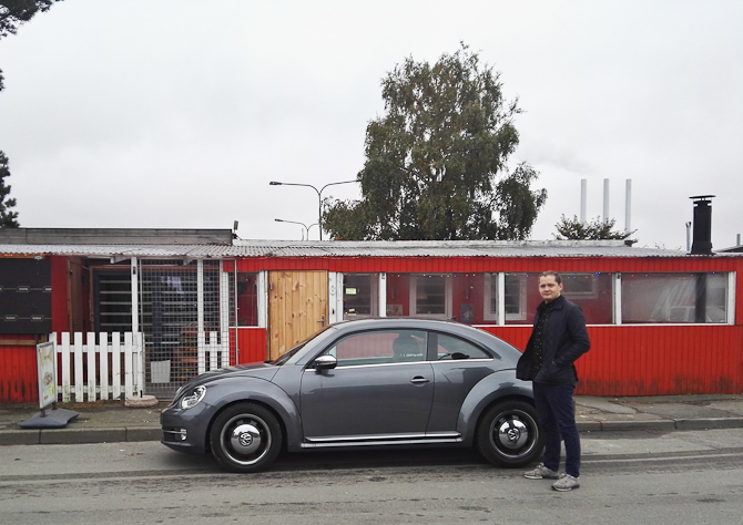 Zeth Edwardsen, en VW Beetle og et helt særligt pitstop. Faktisk et truckstop... 