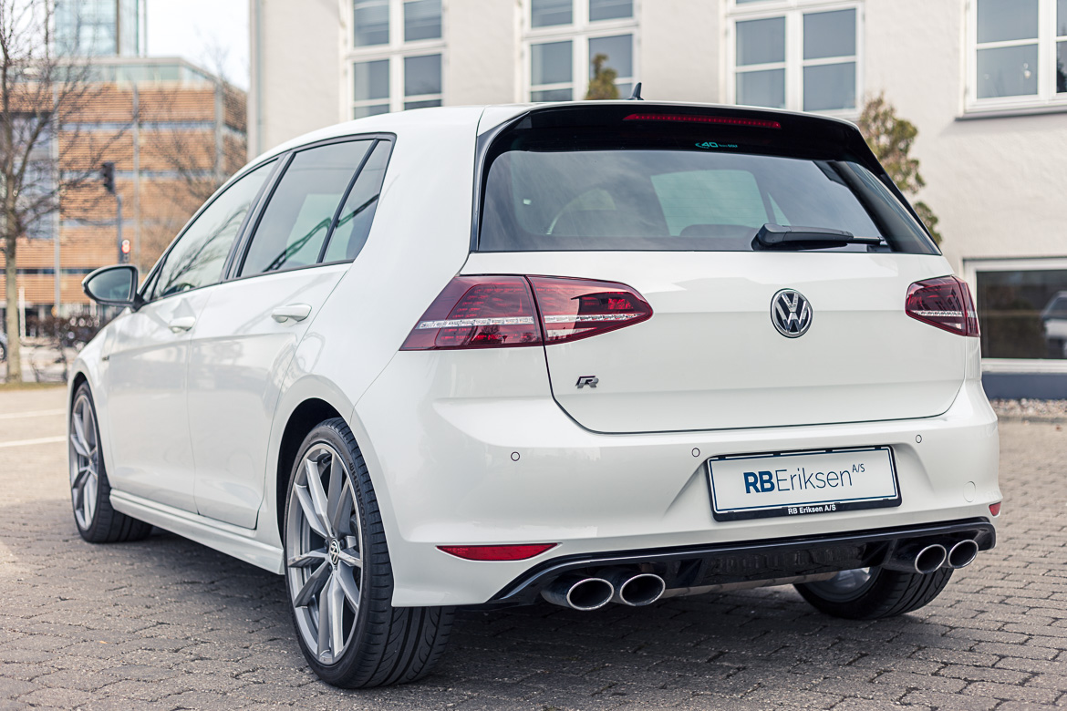 Golf R pris