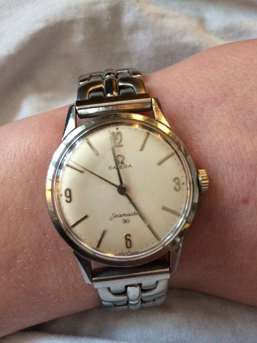Mads Lessing med klassisk Omega