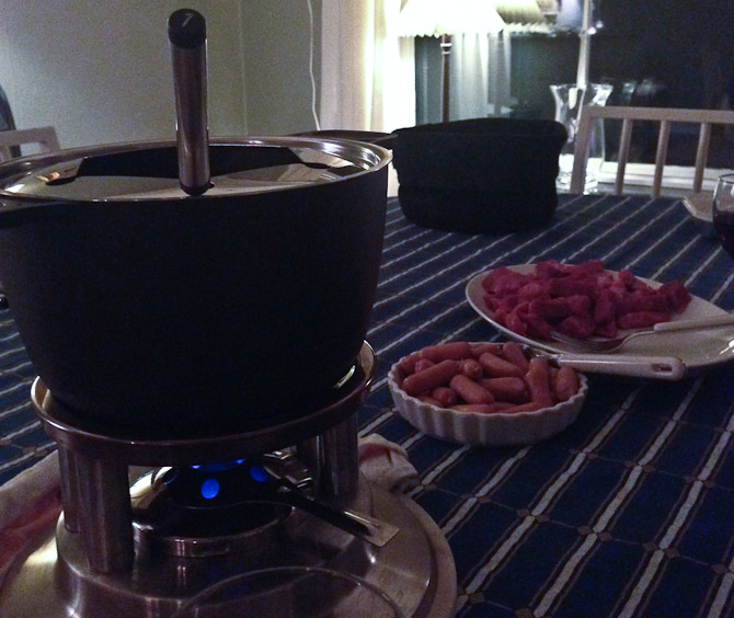 Fondue. Ej i olie. Så hyggeligt!