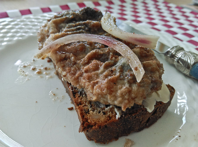 Min mor bød på steg sild