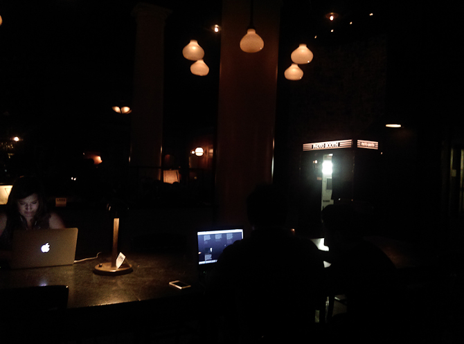 Der var mørkt på Ace Hotel