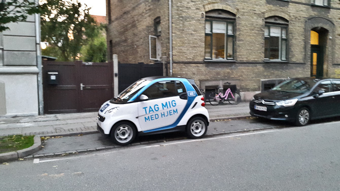 En lille vogn - spottet på min vej.