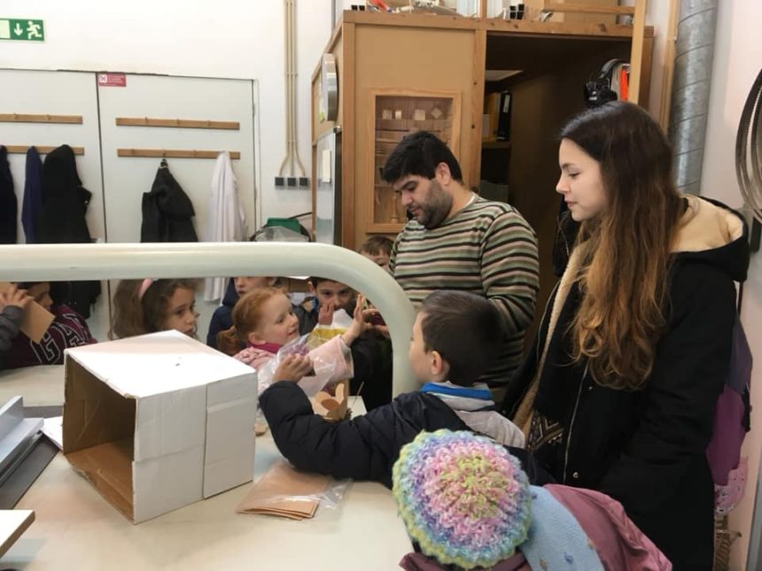 Primary school children visiting the university in Portugal