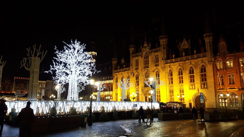 Markt place by night