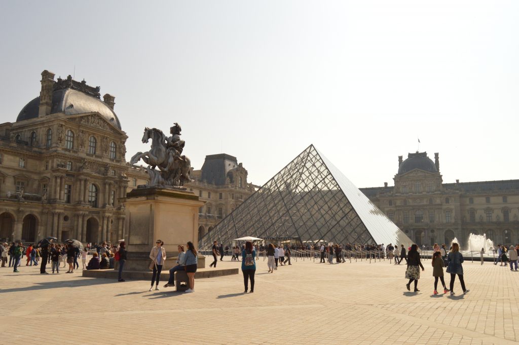 Louvre Museum