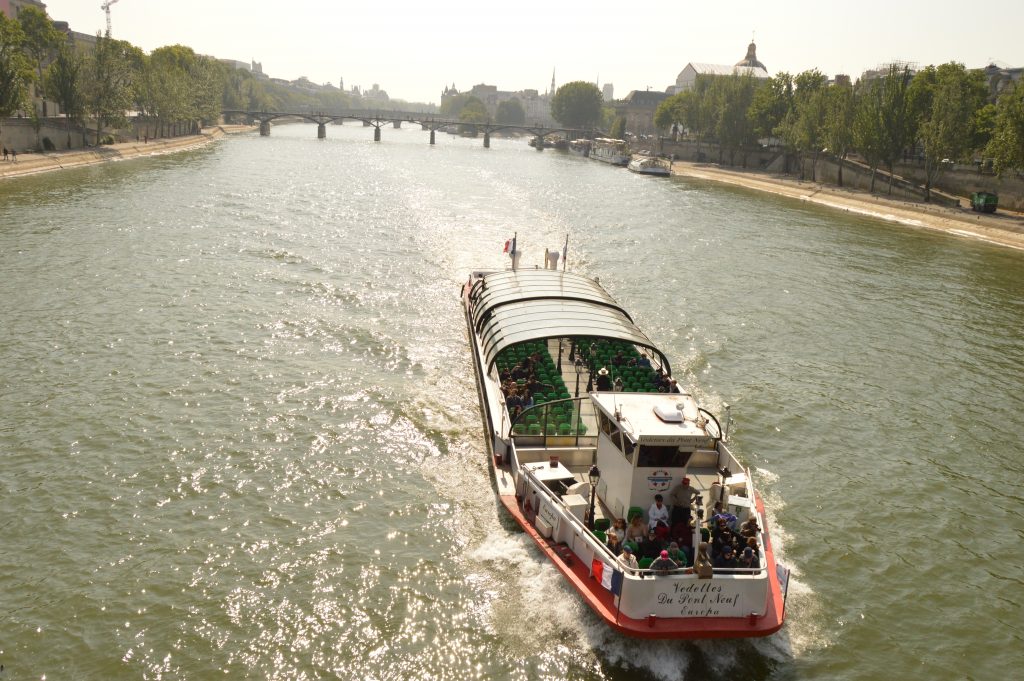 Bateaux Mouche