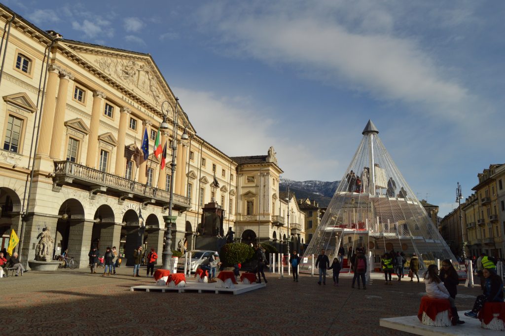 Hôtel de Ville at Piazza Chanoux