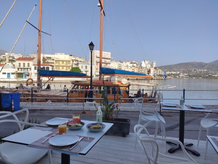 Agios parking at the port