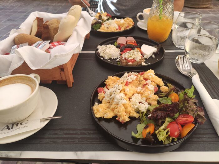 Cretan breakfast 