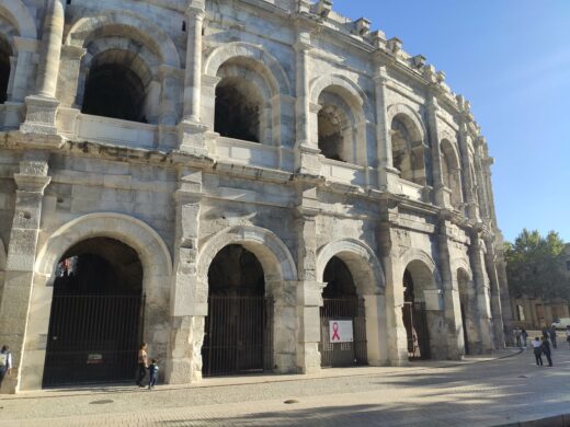 Nîmes