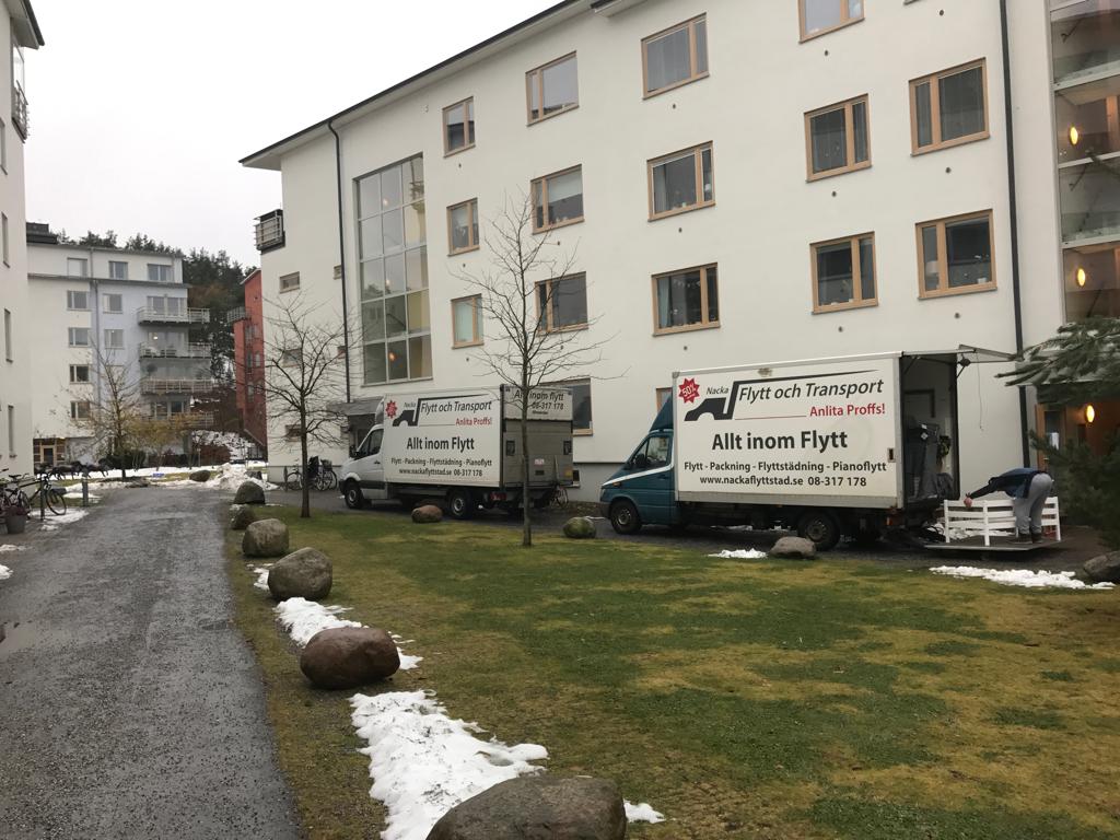 Vad kostar flytt Stockholm Uppsala och vilka faktorer påverkar priset