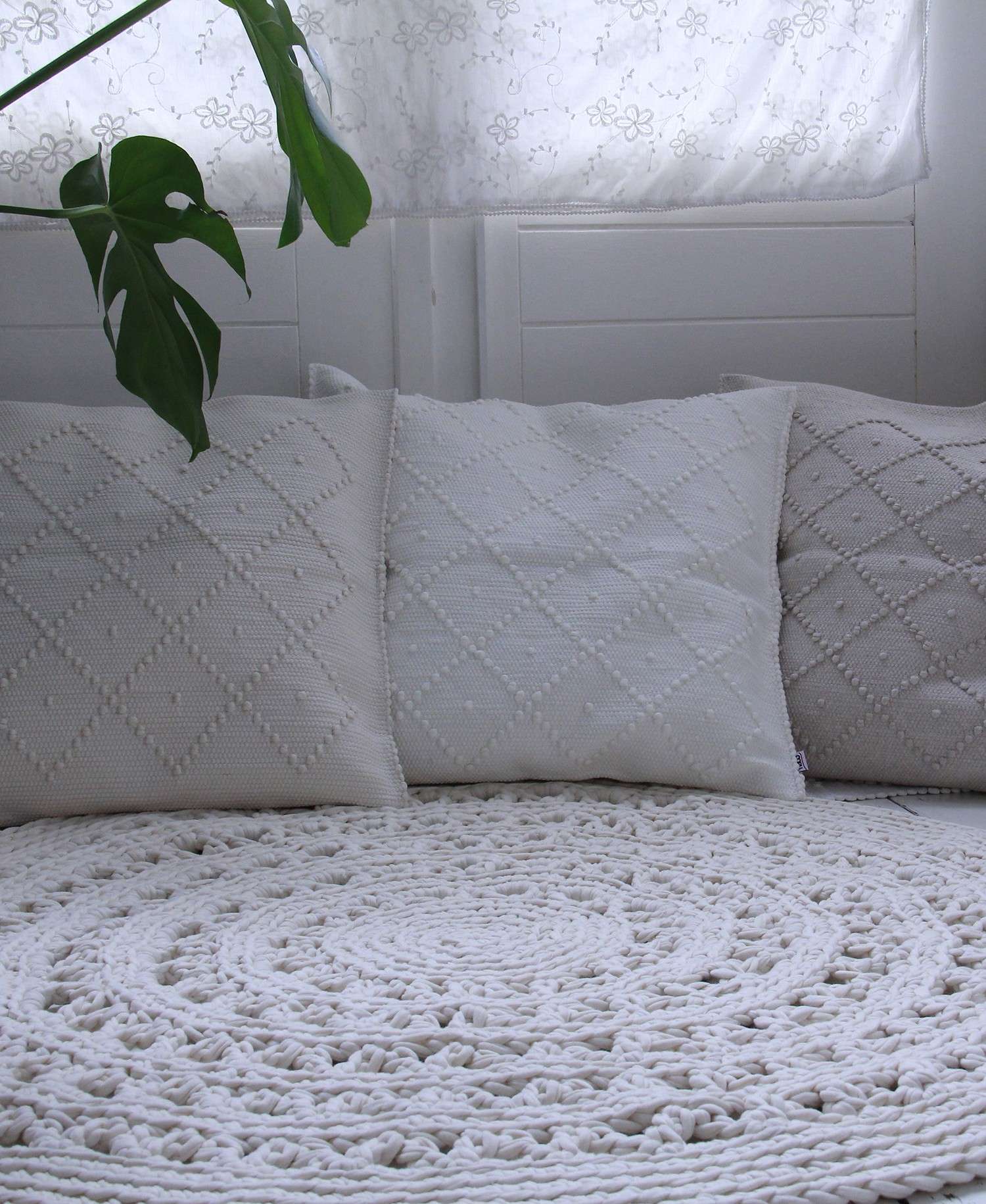 styling arab rug ecru large