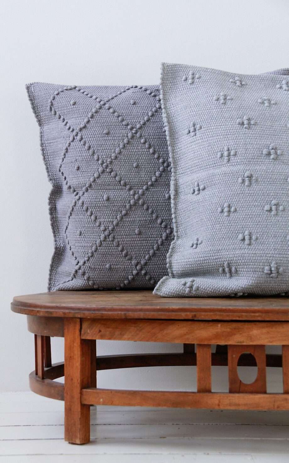 styling pillow liz light grey medium