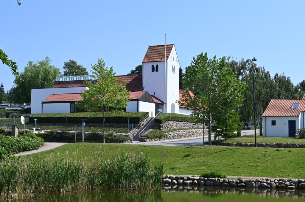 Nærum Kirke