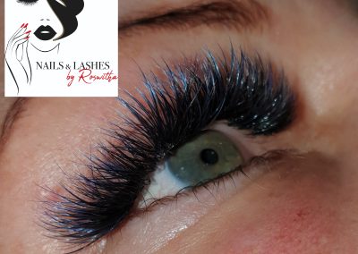 Blaue Lashes / Wimpern mit Wimpern Extensions
