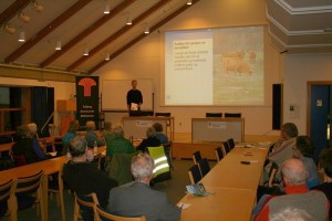 Mads Astrup holder oplæg om Esbjerg Kommunes naturpleje