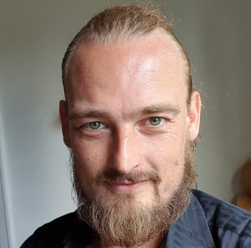 Anders Hage Behandler, sexolog og sauangusmester