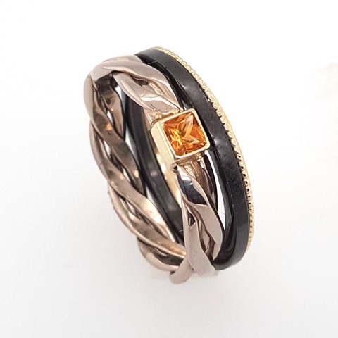 Set van drie ringen – zirkonium, goud en witgoud
