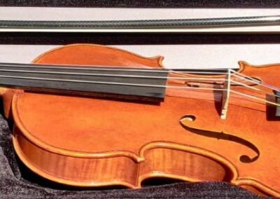 Violin by Egbert