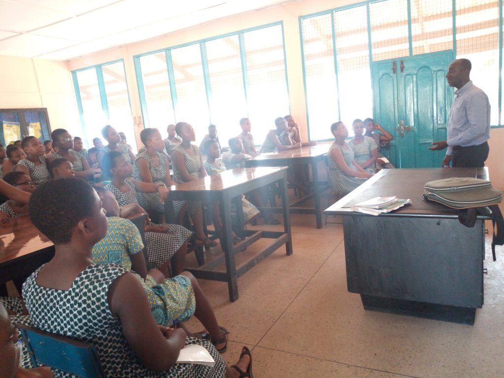 TAHMO explained in the classroom