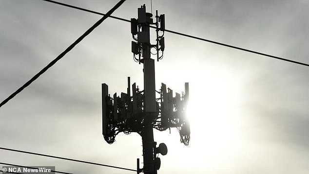Twenty years since the 3G mobile phone and data network was rolled out across Australia, it's come to the end of its life-cycle