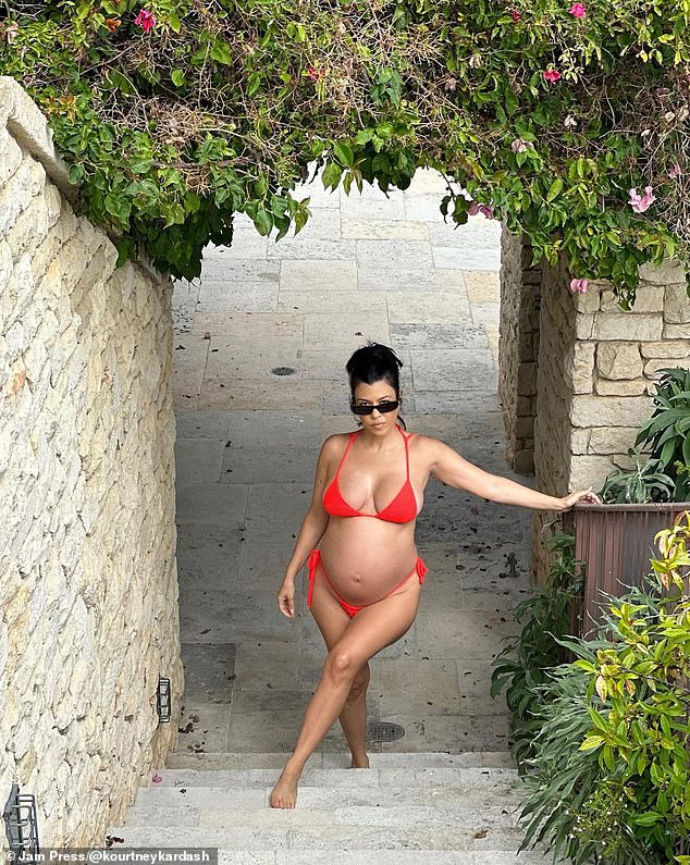 Bumping along just nicely! She has been displaying her bump on social media