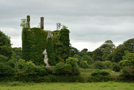 Castle Hackett.