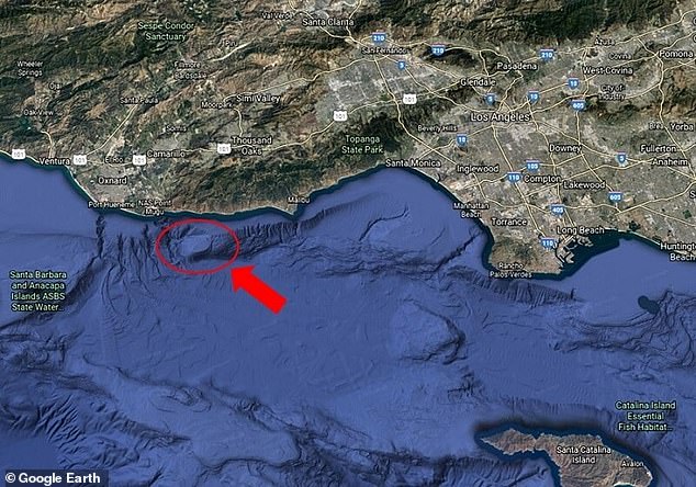 Sycamore Knoll sits about 2,000 feet below the surface and is located 6.6 miles off the coast of Malibu. It is located at geographic coordinates 34° 1'23.31″N 118° 59'45.64″W