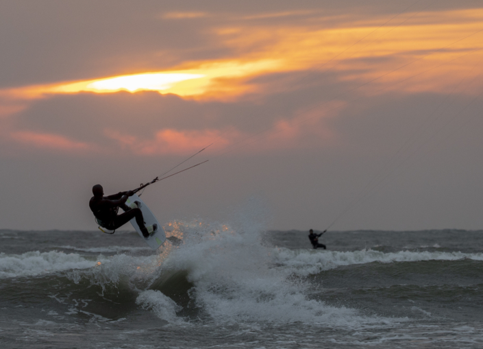 Kitesurfing