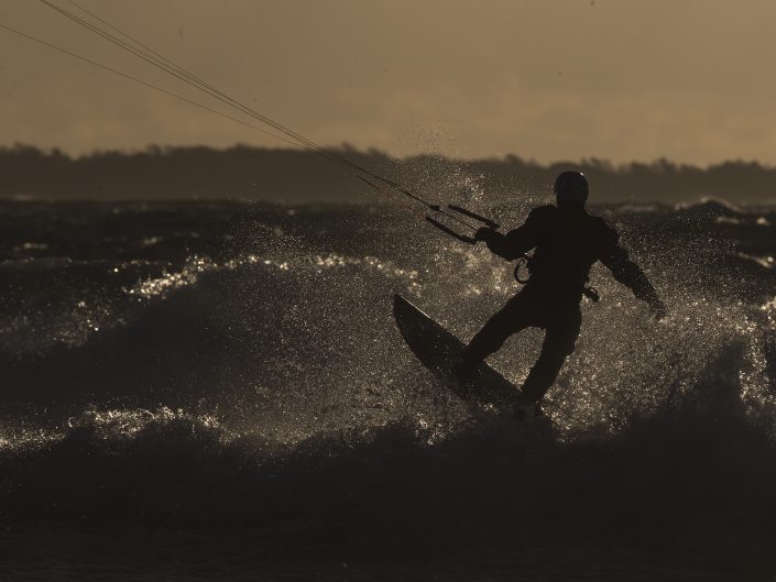 Kitesurfing