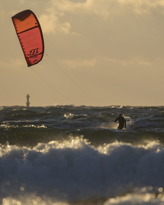 Kitesurfing