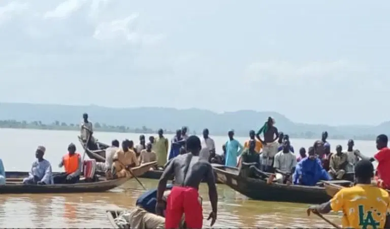 Boat mishap in Niger