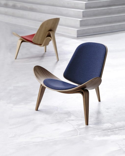 Carl Hansen - CH07 Smiling Chair