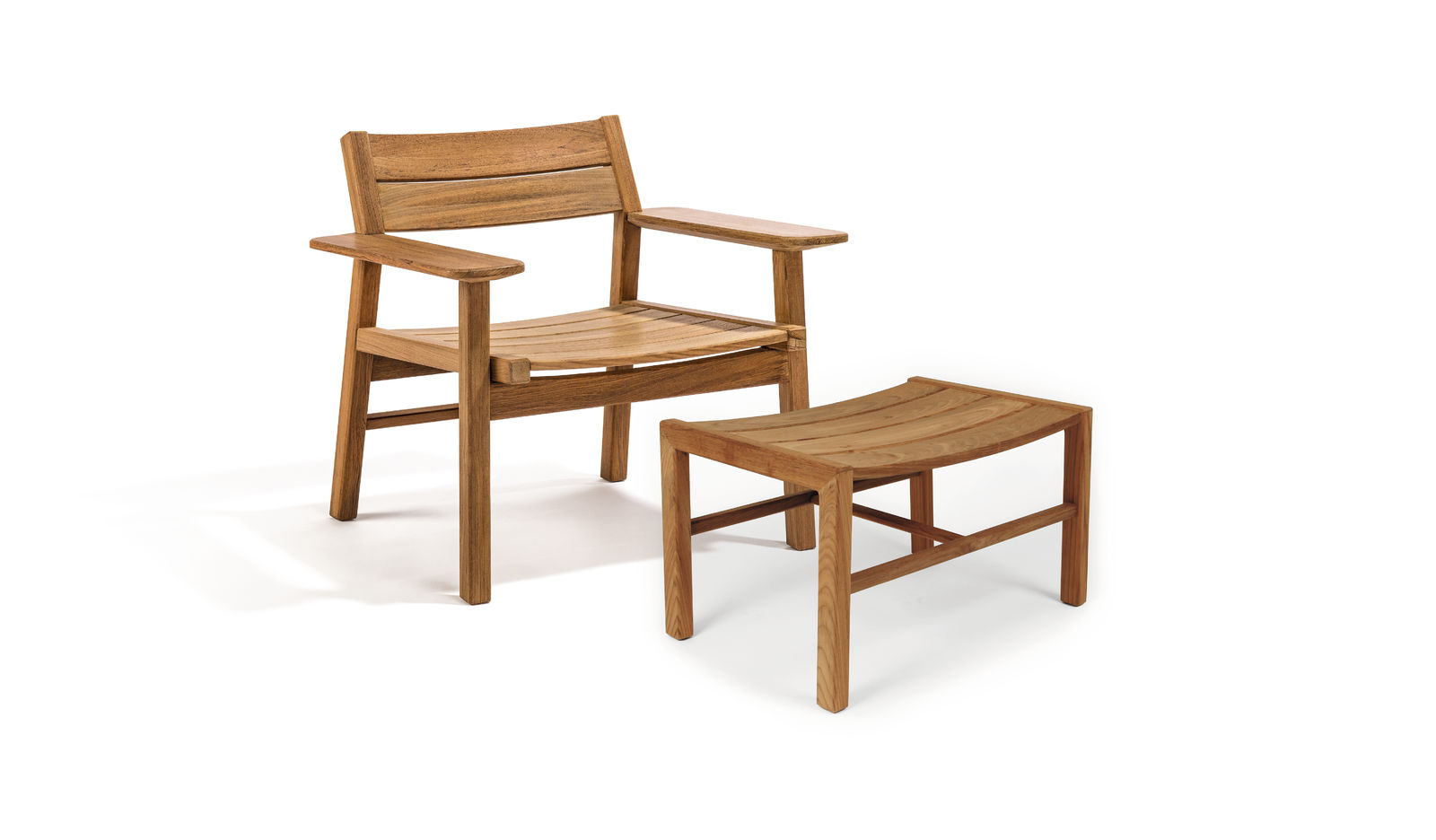 Skargaarden – Djurö Lounge Chair & Stool