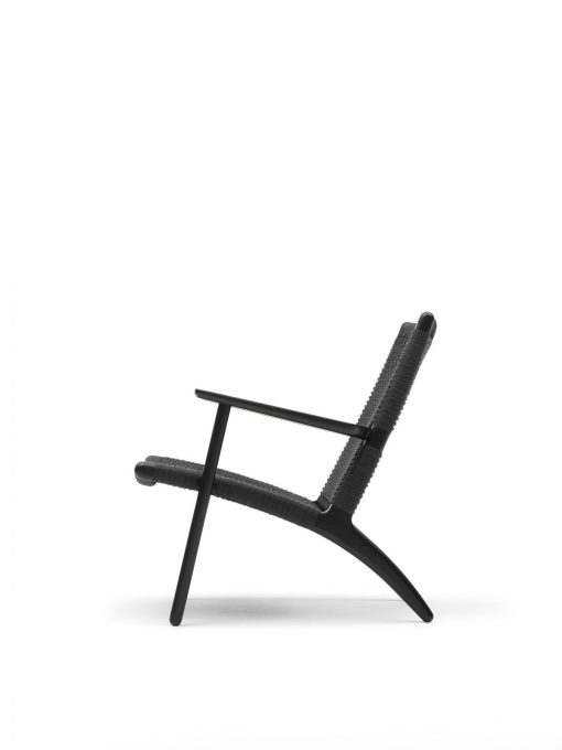 Carl Hansen CH25 Lounge Chair