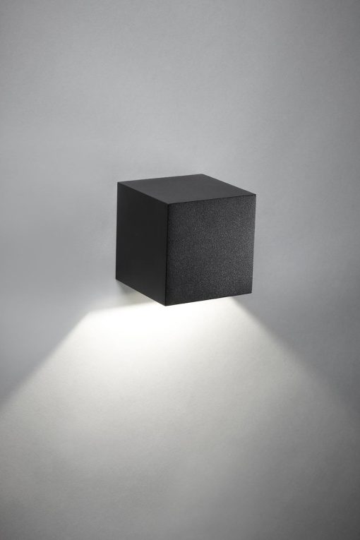 Light Point Box Wall Lamp