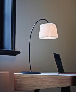 Le Klint - Snowdrop Lamp