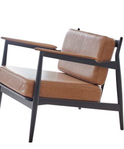 Magnus Olesen 107 lounge chair 